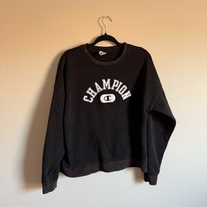 Champion Black Crewneck Sweater